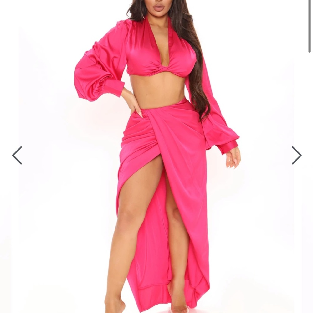 Fashion nova pink silk two piece set